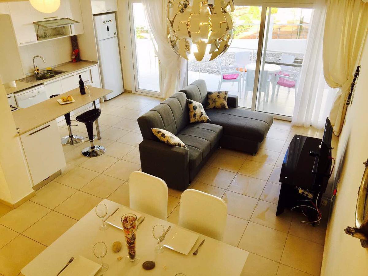 Villa 16L Gastria Buitenkant foto